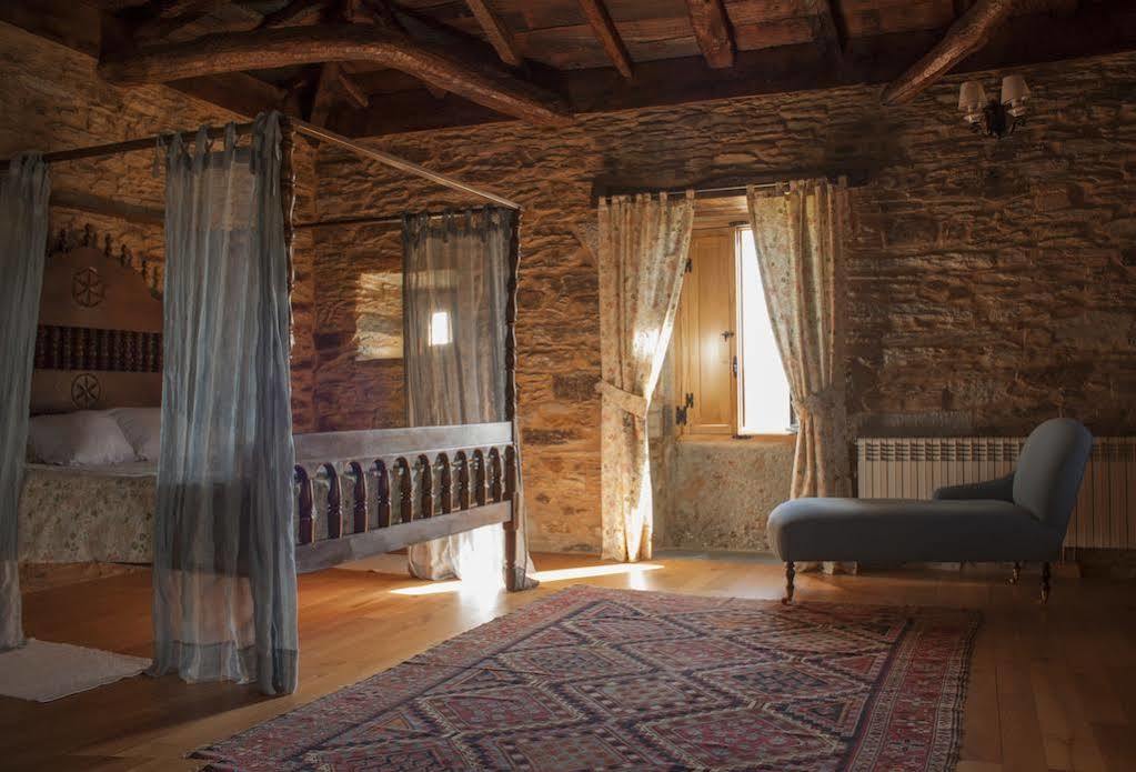Отель Pazo Santa Maria Арсуа Экстерьер фото